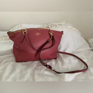 Coach Kelsey Pebble Leather Crossbody Purse